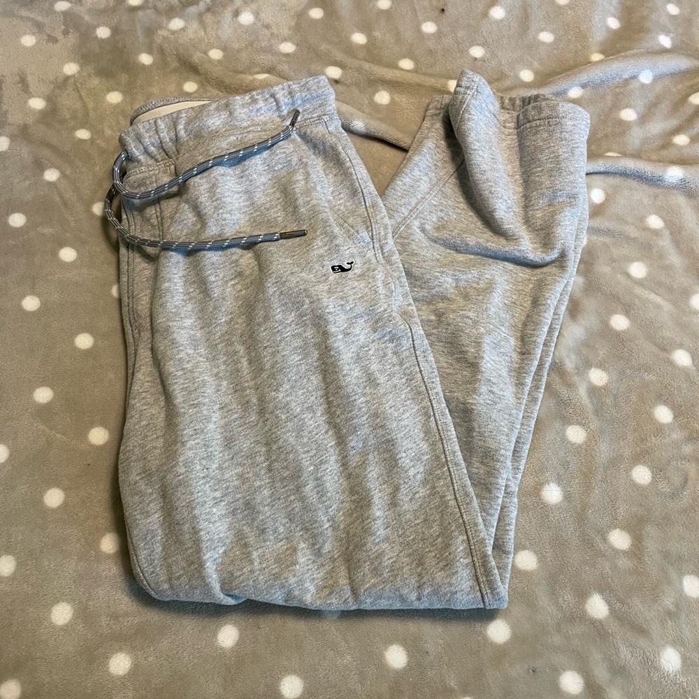 Vineyard vines sweatpants